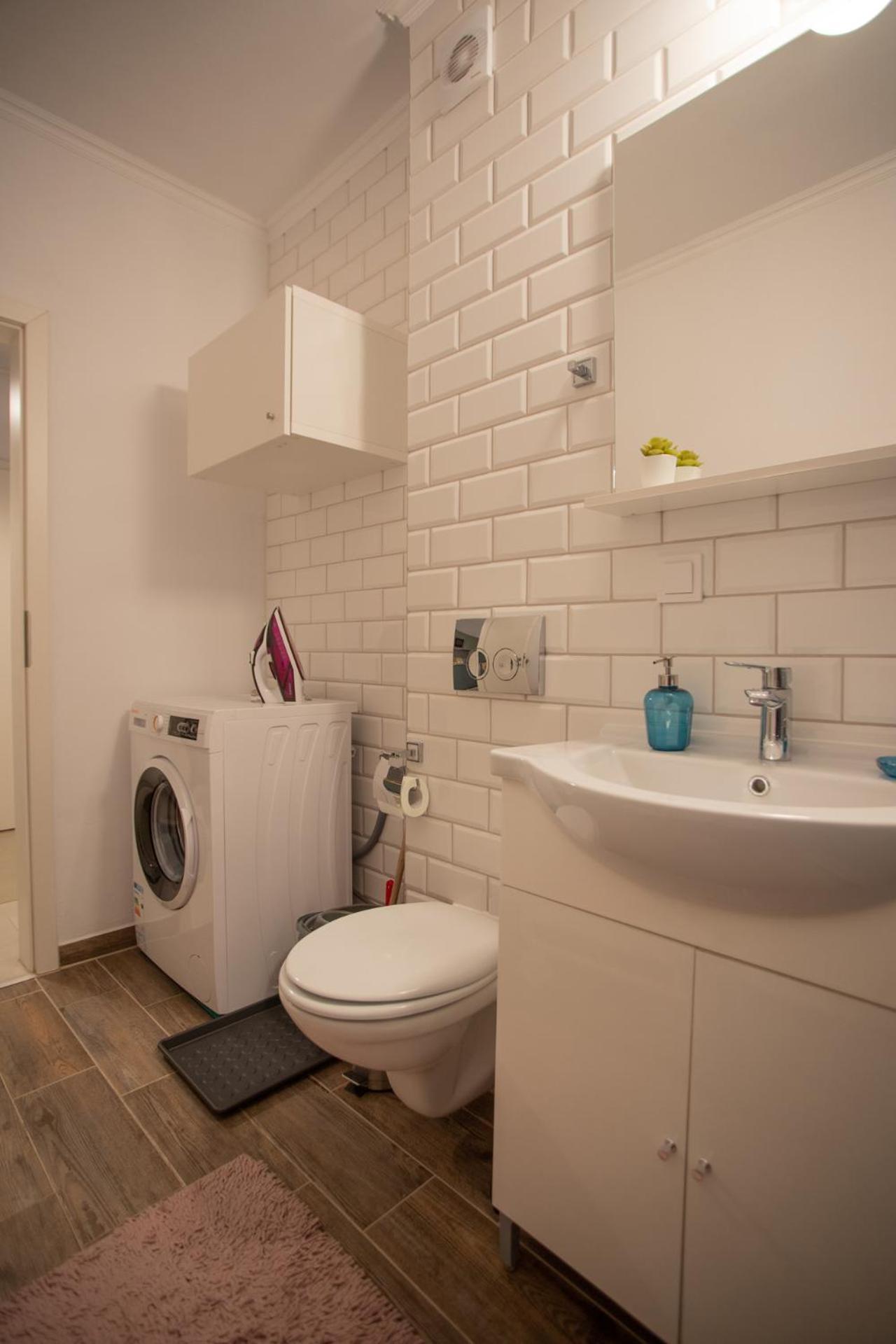 Blue Apartment 1 Брашов Экстерьер фото